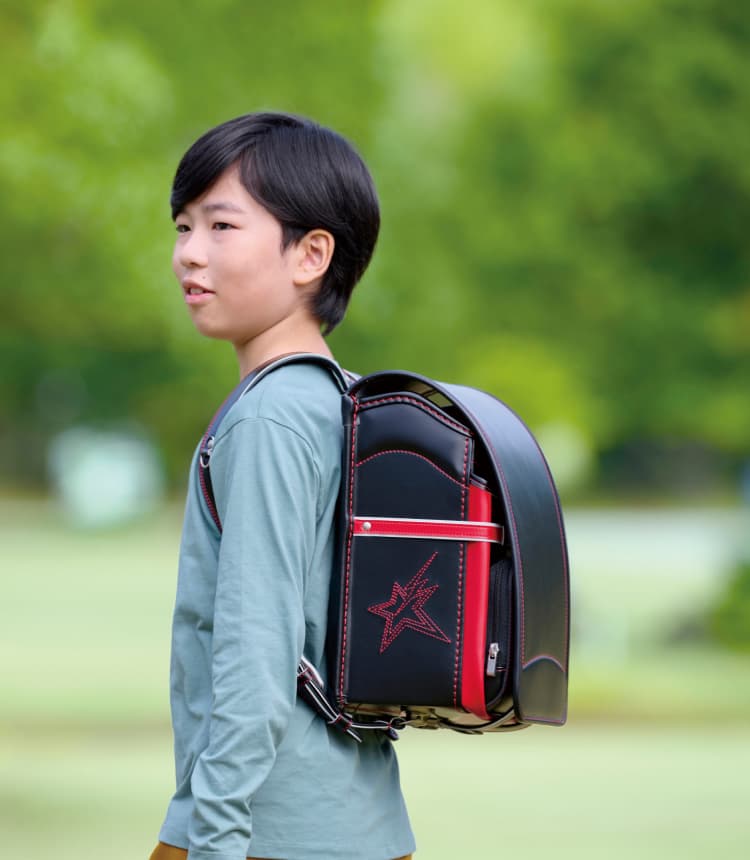 はねかるアルテ】刺繍入り最軽量ランドセル (人工皮革 )|羽倉ランドセル